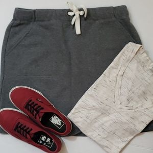 Sz M "dip" Grey Sweatshirt Skirt with Pull String
